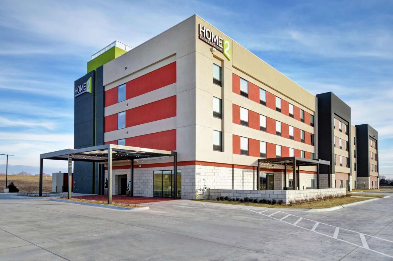 Home2 Suites By Hilton Wichita Northeast Екстериор снимка