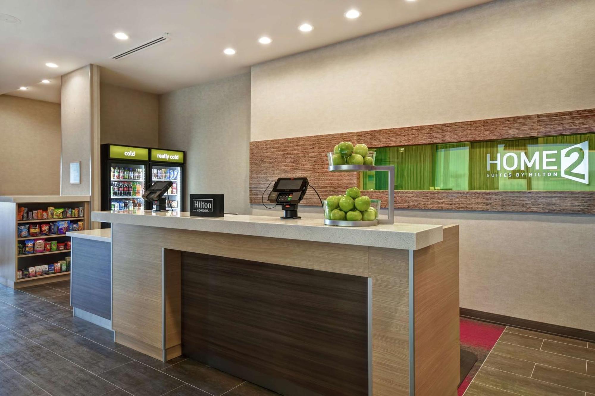 Home2 Suites By Hilton Wichita Northeast Екстериор снимка