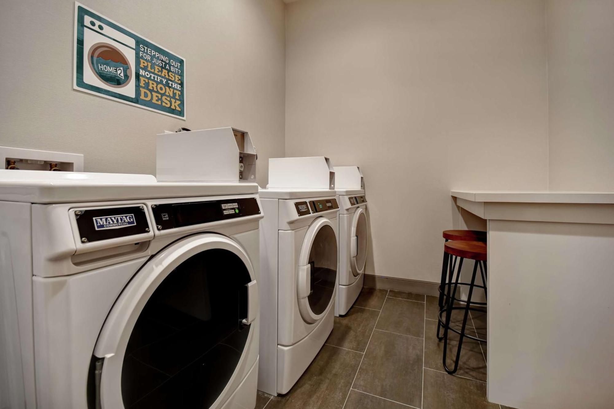 Home2 Suites By Hilton Wichita Northeast Екстериор снимка