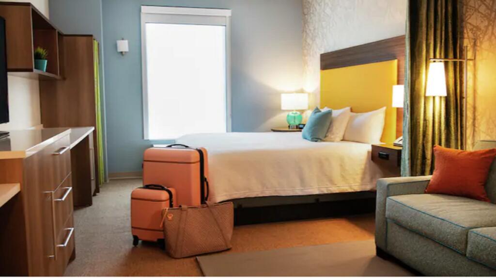 Home2 Suites By Hilton Wichita Northeast Екстериор снимка