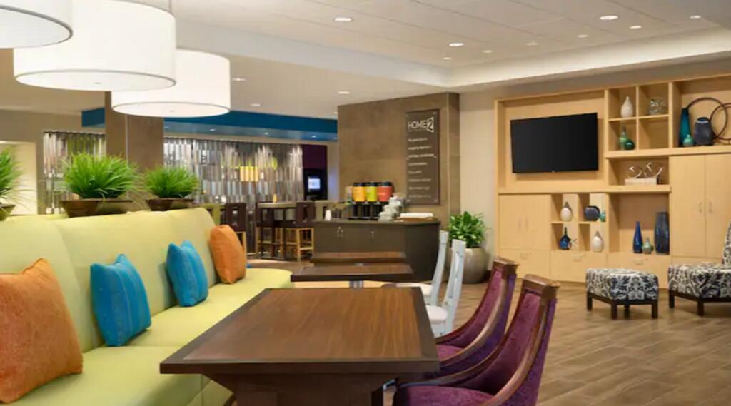 Home2 Suites By Hilton Wichita Northeast Екстериор снимка